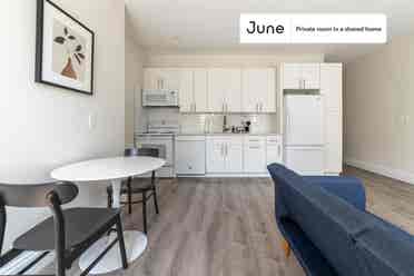 2 BR in New York City