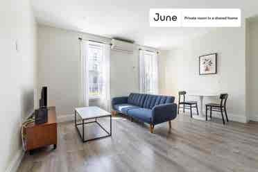 2 BR in New York City