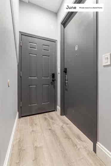 2 BR in New York City