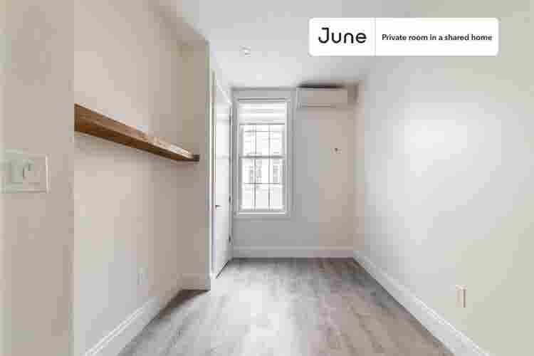 2 BR in New York City