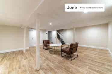 2 BR in New York City