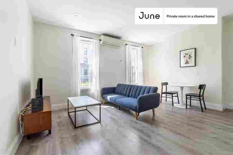 2 BR in New York City