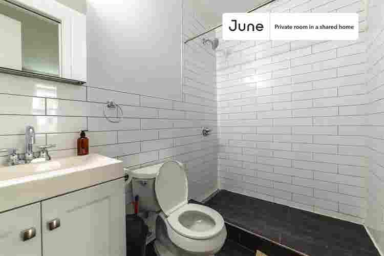 2 BR in New York City
