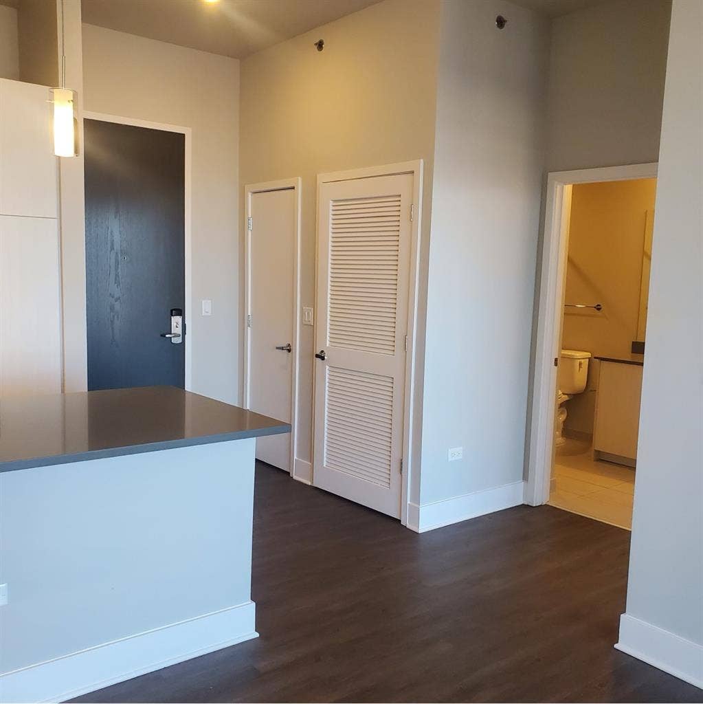 🏠 Sublet Available – Penthouse