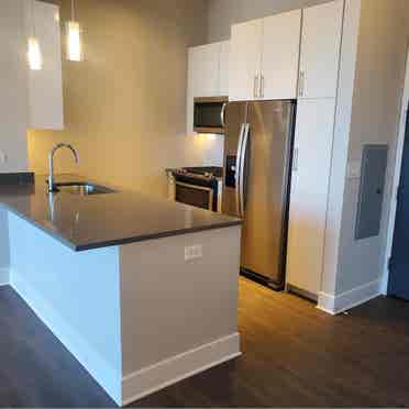 🏠 Sublet Available – Penthouse