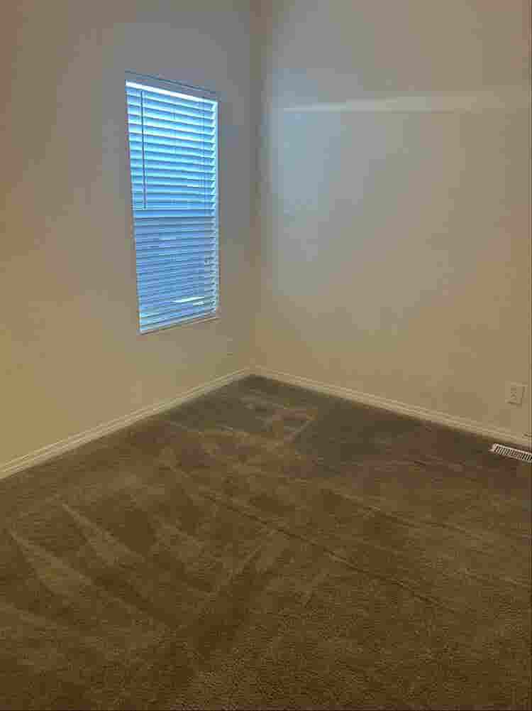 1 bedroom shared bathroom
