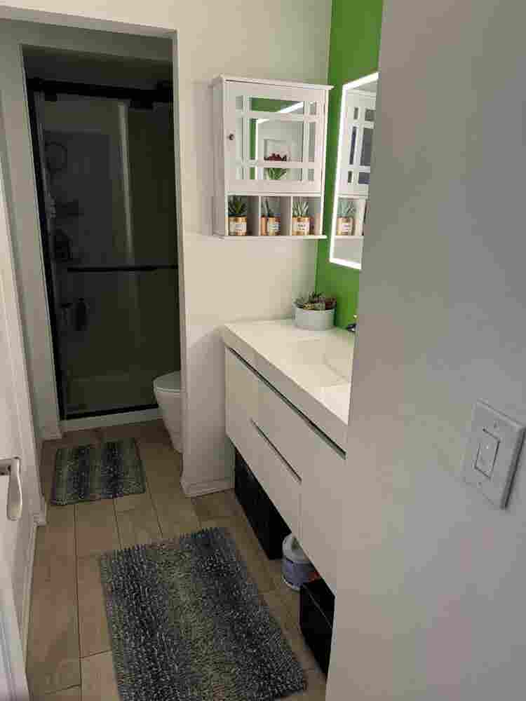 Fully Furnished Room available