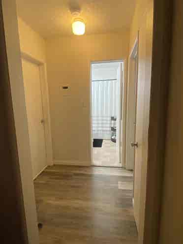 Cozy room for rent! 
Available OCT 1