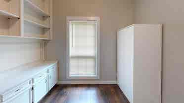 1 BR in Arlington