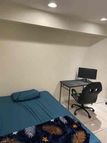 Room available for rent
