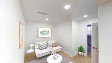 3 BR in Denver