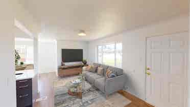 3 BR in Denver