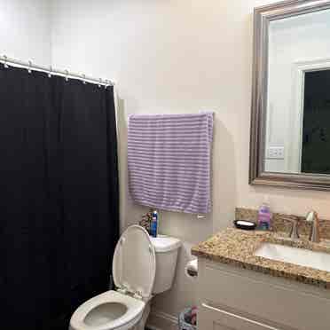 BEDROOM INSIDE HOUSE FOR RENT