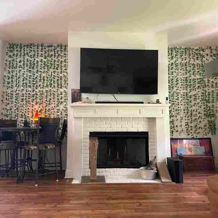 BEDROOM INSIDE HOUSE FOR RENT
