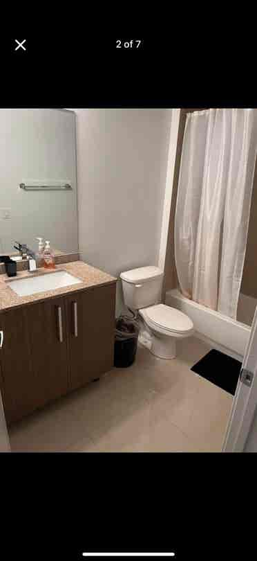 Room for rent in Miami