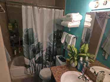 Large Room,  close to all.