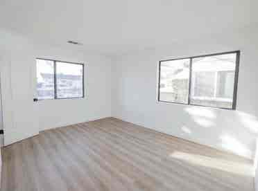 Bedroom and Private Bathroom