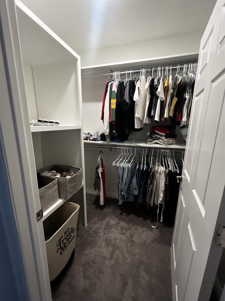 ba for rent (roommate)