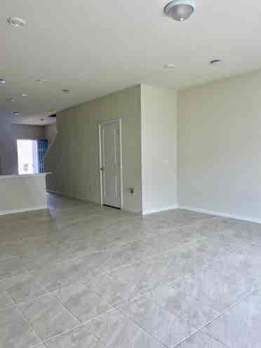 Bedroom for rent in Davenport FL