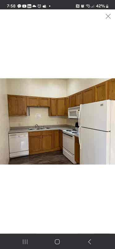 August - May Room in two bedroom