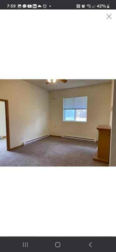 August - May Room in two bedroom