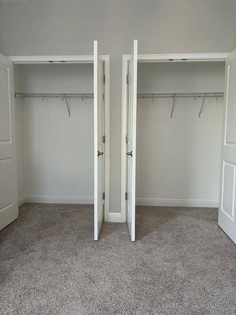 Private Room Available!!!