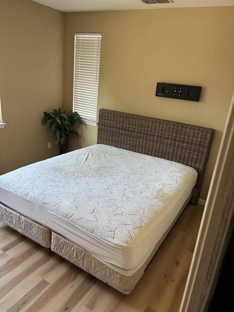 Private Room for rent in Elk Grove
