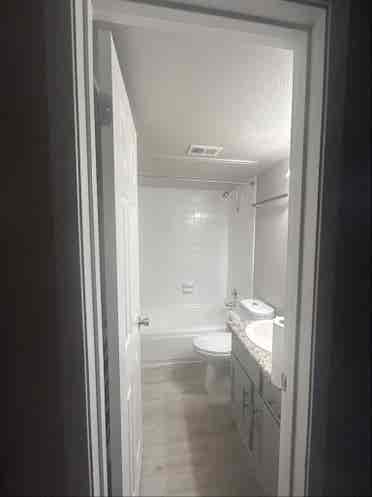 Extra Room and Bath available