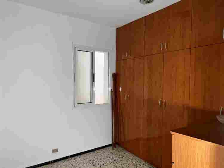 Alquilo habitacion