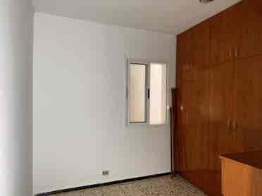 Alquilo habitacion