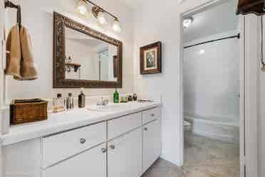 Apartment for Rent (Doral, FL)
