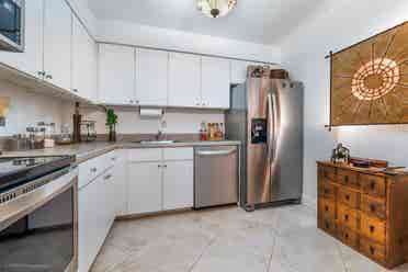Apartment for Rent (Doral, FL)