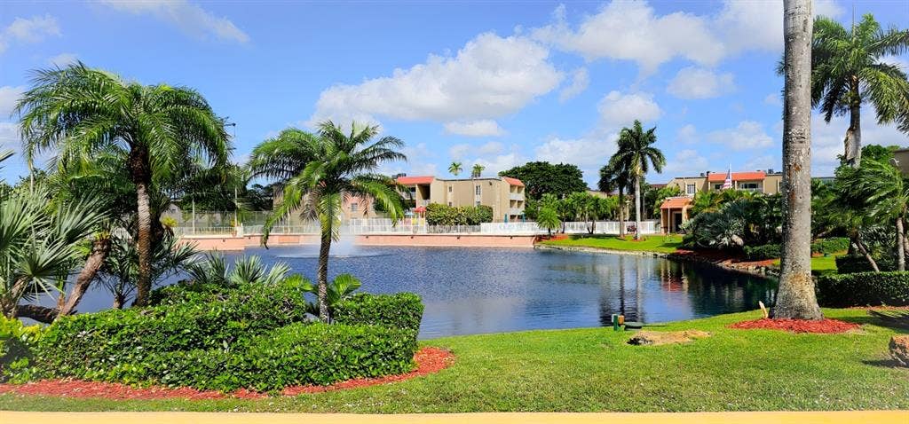 Apartment for Rent (Doral, FL)