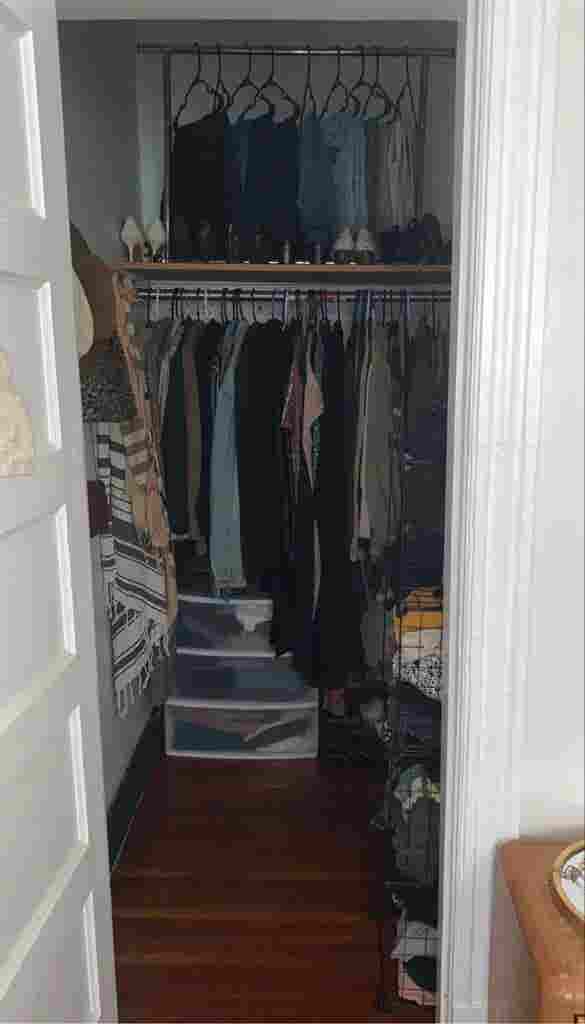 Spacious Apt - Room Available!