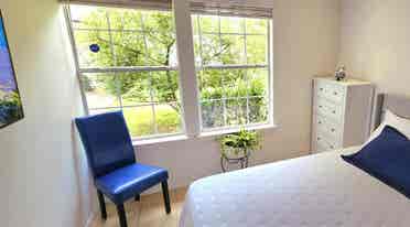 Studio Sized Bedroom + Office.
