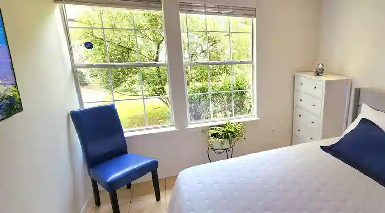 Studio Sized Bedroom + Office.