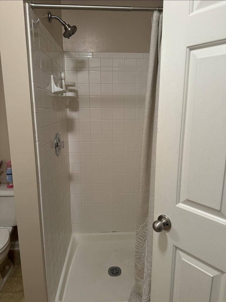 1 Bedroom w/ Private Bath - Odenton