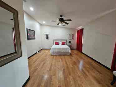 Master Bedroom & Private Bathroom
