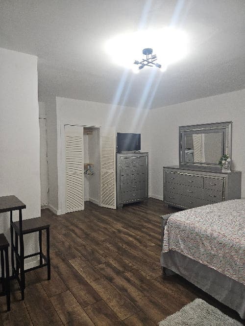 Nice Furnished ROOM FOR RENT