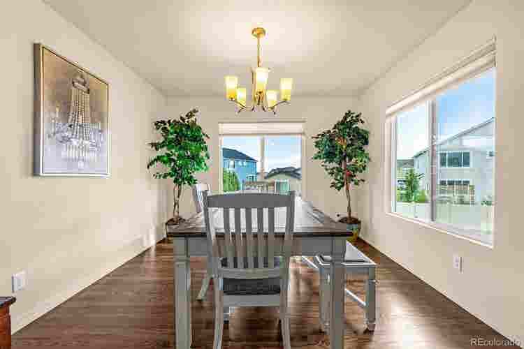 2 ROOMS! Guest Room + Office Suite