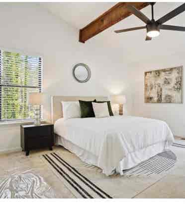 Fully Furnished private room