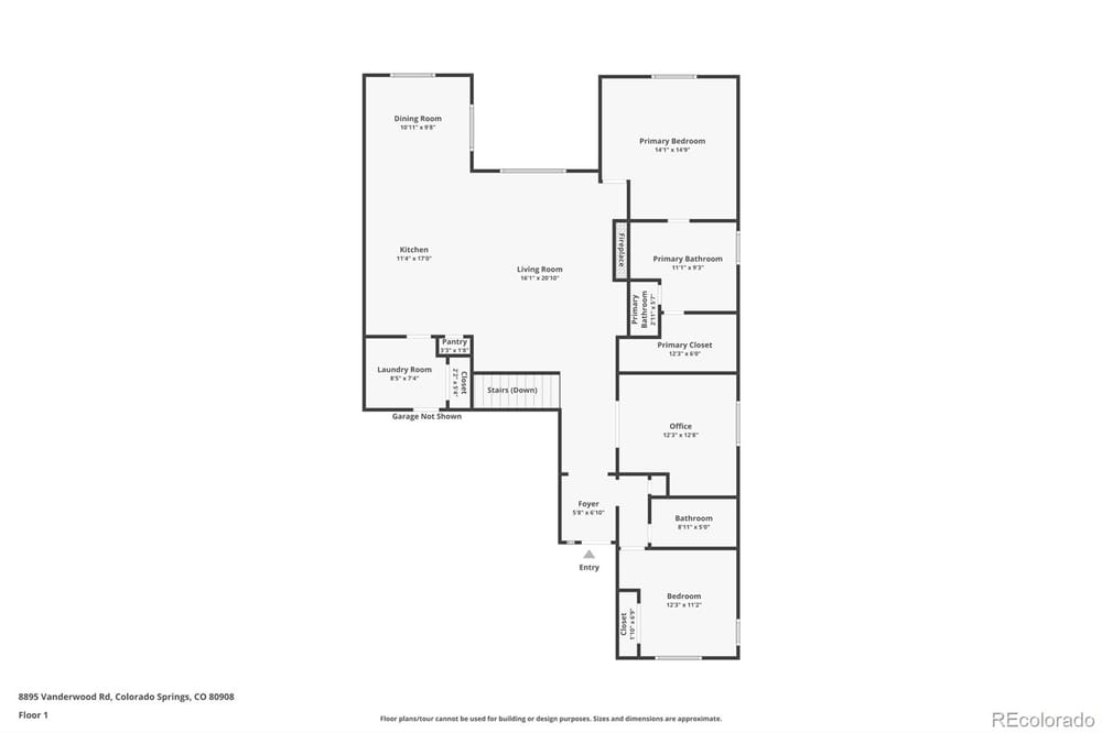 Basement with Kitchenette, 1733 sf!