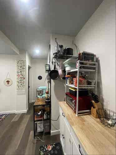Apartment 
in Retro Row!