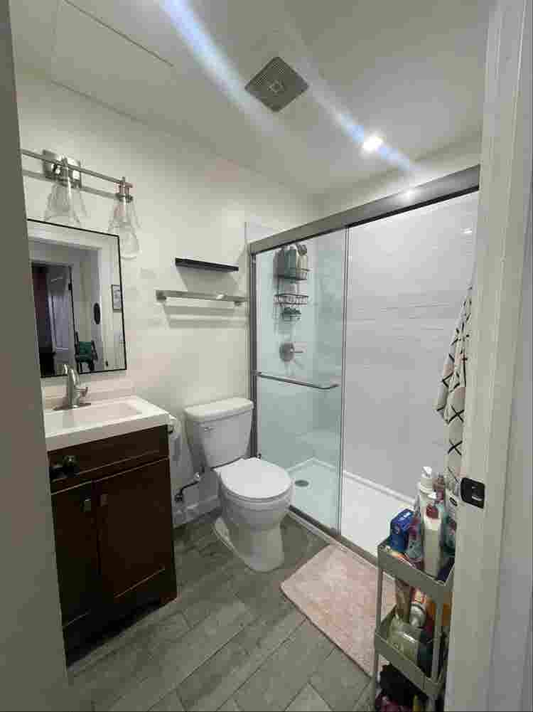 Apartment 
in Retro Row!