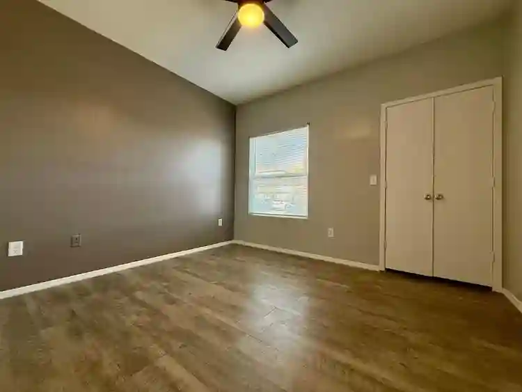 1 BEDROOM CONDO SUNSET/RAINBOW