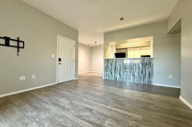 1 BEDROOM REMODELED CONDO