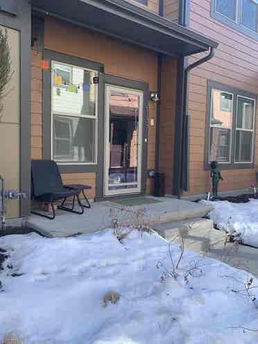 Private Bed and Bath Available Nov