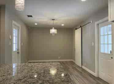 2 private rooms/shared bath