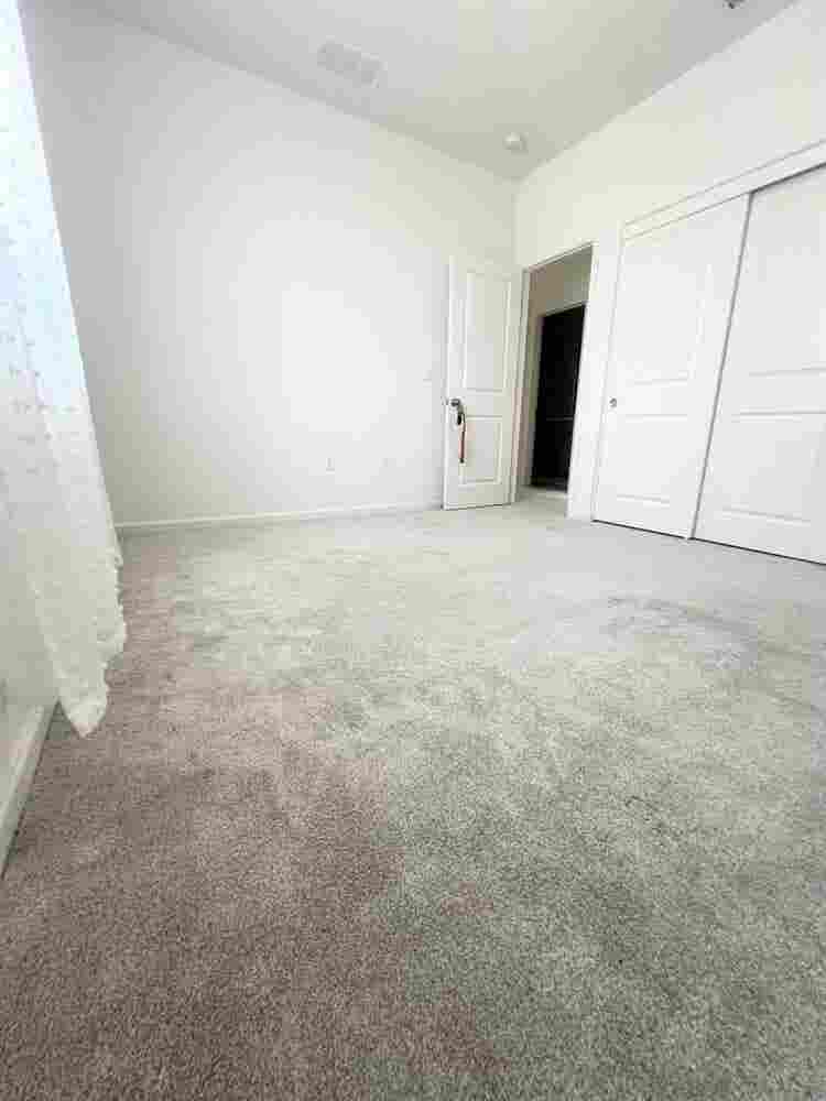 A Private BeRoom Open in A New Home