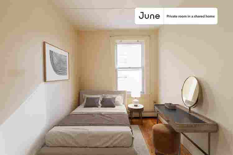 4 BR in Boston